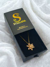 Gold Rose Renk Lotus Çiçeği Paslanmaz Çelik Kolye