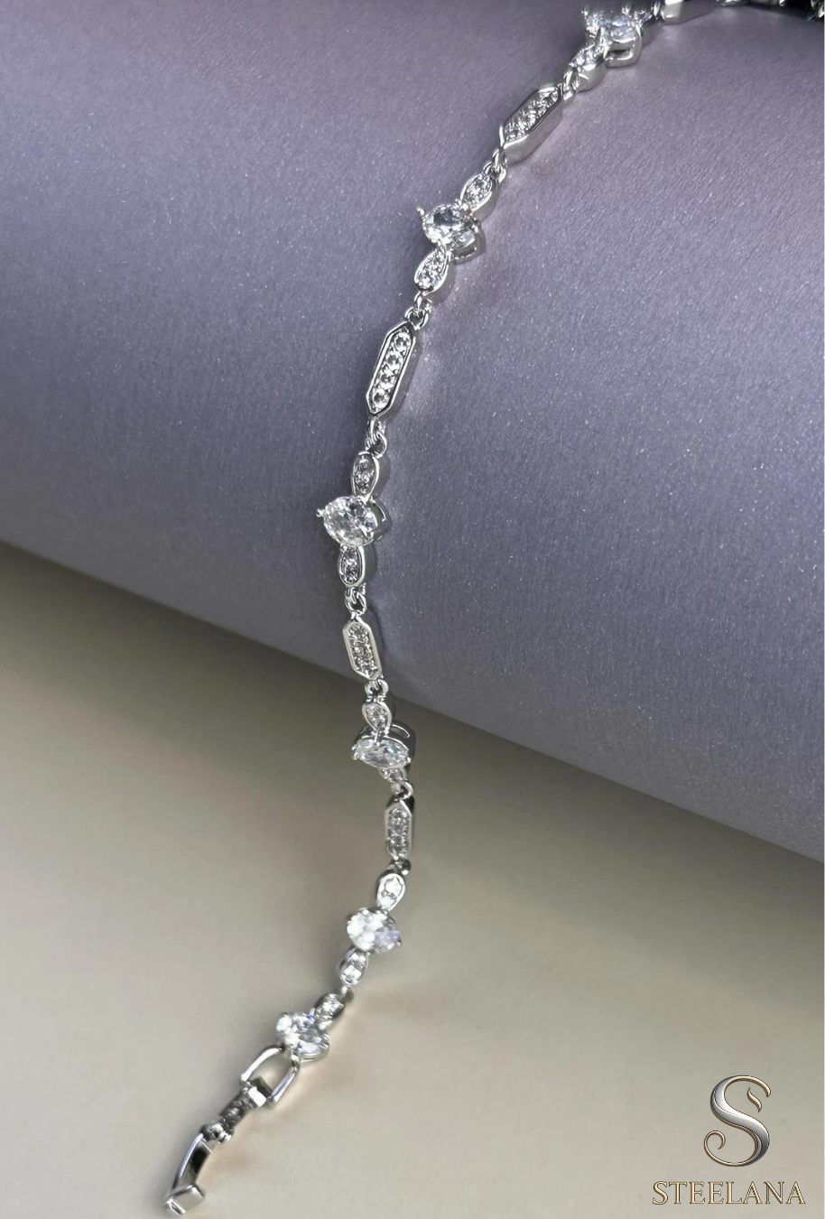 Silver Zirkon Tasarım Minimal Oval Baget Taş Detay Bileklik